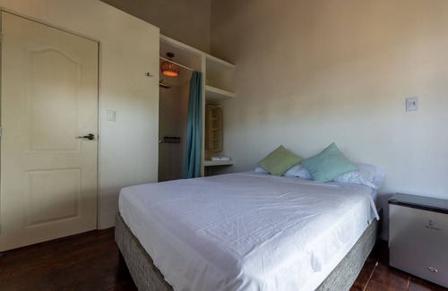 Bocachica Cabin | Bhakti Room /Pool/Wifi/Near Ocean