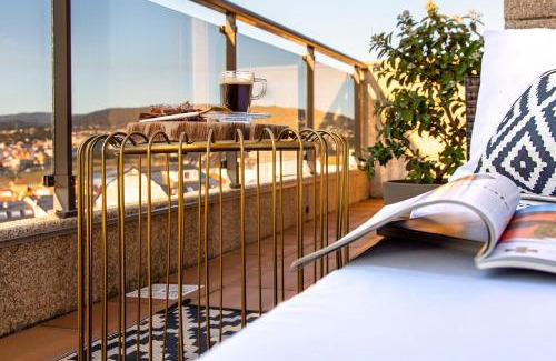 Portonovo Apartment | Bienvenido a LaPerla Premium, exclusivo ático con vistas en el corazón de las Rías Baixas