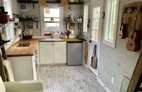 Gulfport Cottage | Big Adventure, Tiny House!