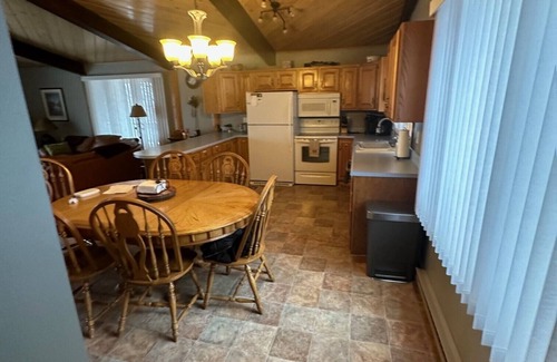 Cook Cabin | Big Bay on Lake Vermilion Cabin & Cottage with snowmobiling, fishing and fun!