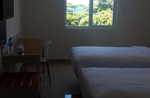 Manado City Centre Hotel | Big Fish Hotel