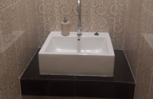 Manado City Centre Hotel | Big Fish Hotel