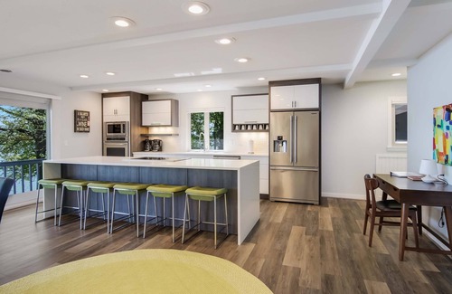 Glen Arbor House | Big Glen Lakefront in Glen Arbor with Hot Tub!