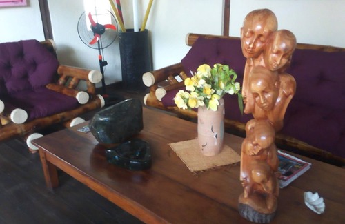 Mahambo House | BIG HOUSE BDM PROX SURF WAVE