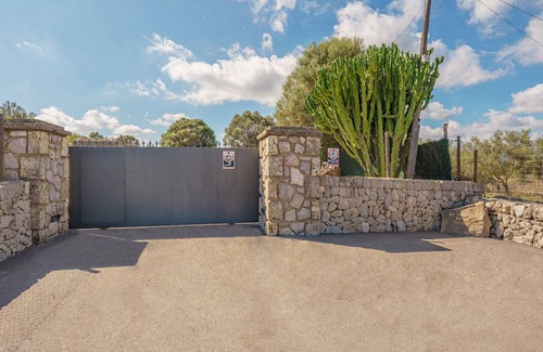 Alcudia Villa | Big luxury villa with private swimming pool located between Alcudia and Pollensa