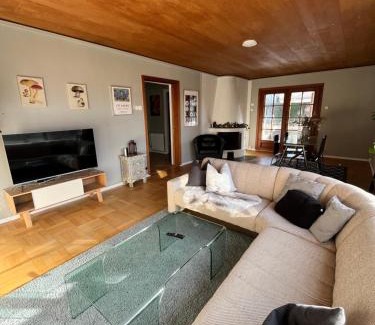 Oslo House | Big room in Charming Guest House in Oslo City 5