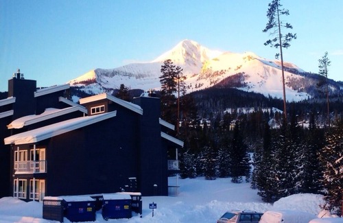 Big Sky Condo | Big Sky 3BR condo at the base of Lone Peak