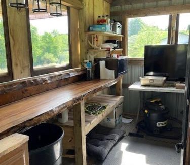 East Fultonham House | Big Spacious Camper