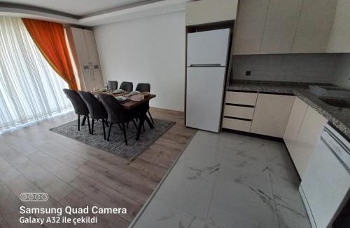 Yildizevler Apartment | BIG SUITe