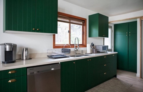 Kernville House | Big View House on Kern River Private Waterfront Retreat Fireplace Dog OK