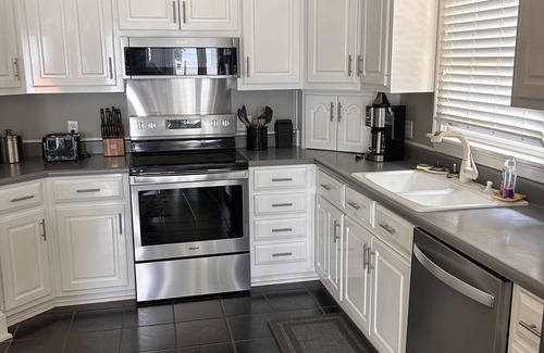 Cullman House | BIG WATER VIEWS ON SCENIC SMITH LAKE