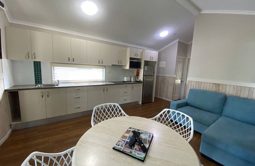 Blacks Beach RV Rental | BIG4 Mackay Blacks Beach Holiday Park