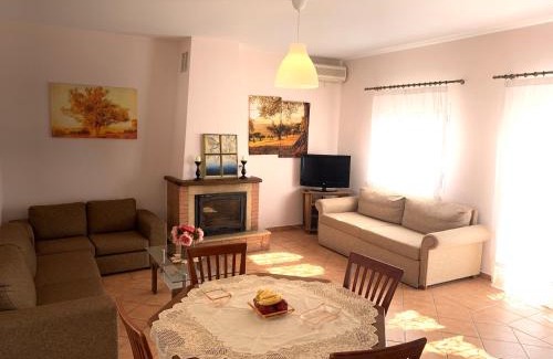 Kato Pavliana House | Billy's Breathtaking View Cozy Cottage