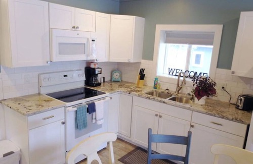 Ludington Cottage | BIRCH - Grace Landing Cottages With Stunning Sunsets Over Hamlin Lake