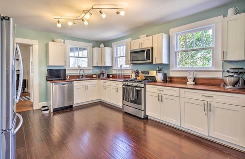 Crestline Heights House | Birmingham Vacation Rental: 9 Miles to Downtown!