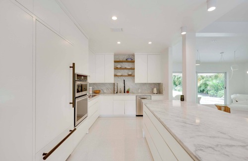 Biscayne Park House | Biscayne Park Urban Oasis w/Lush Backyard!