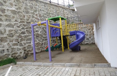 Arsin Apartment | Black Rose