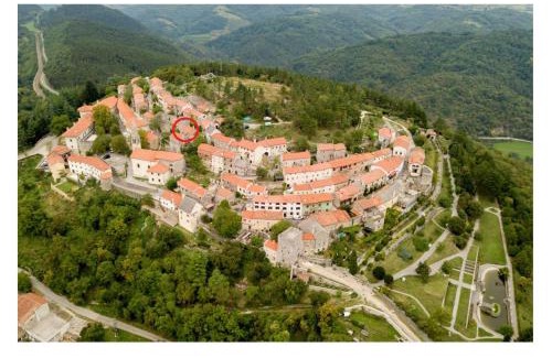 Stanjel House | Blackbird House Štanjel Historic Center