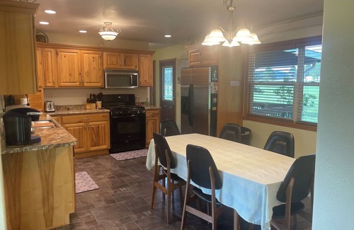 Custer House | Black’s Hills View