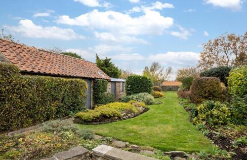 Catterick House | Blacksmiths Cottage