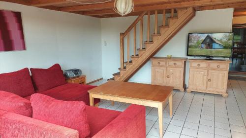 Pantow Apartment | Blaues Haus by Rujana