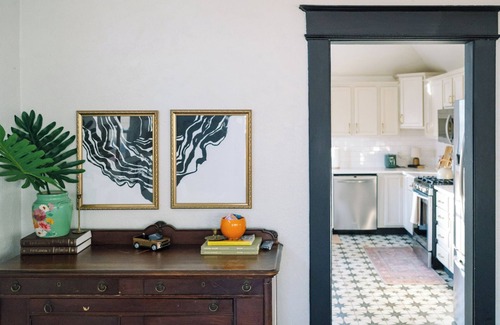 Downtown Des Moines House | Blending Luxury with Historic Elegance Steps from Downtown