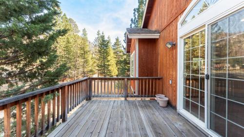 Tahoe Paradise House | Blitzen by AvantStay Pet-Friendly Tahoe Retreat Near Heavenly Ski Resort