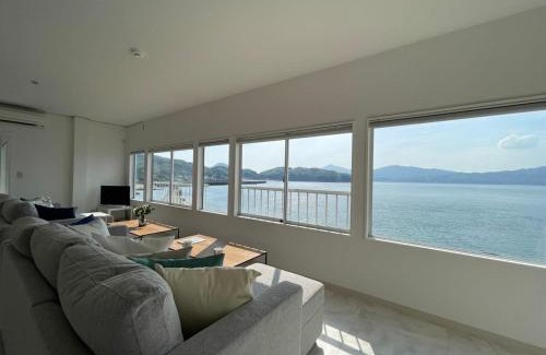Suooshima House | bLOCAL KAI House - with Ocean view good for 8 PPL Free WiFi