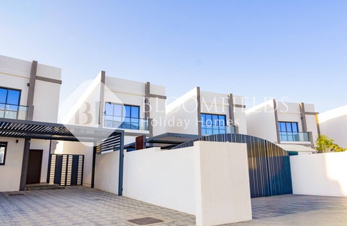 Sharm Villa | Bloomfields 4+Maid Royal Al Dana Villas