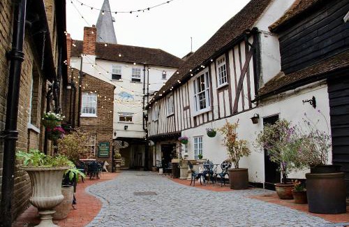 Heybridge Hotel | Blue Boar Hotel