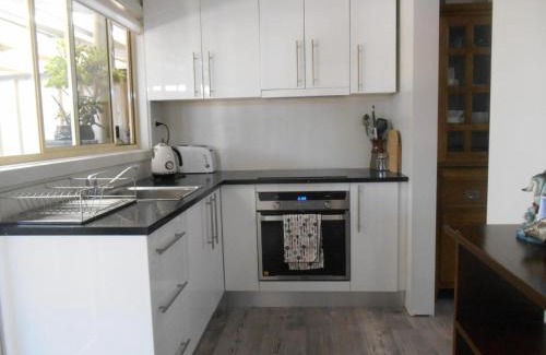 Port Vincent Apartment | Blue Line Retreat - Unit 3