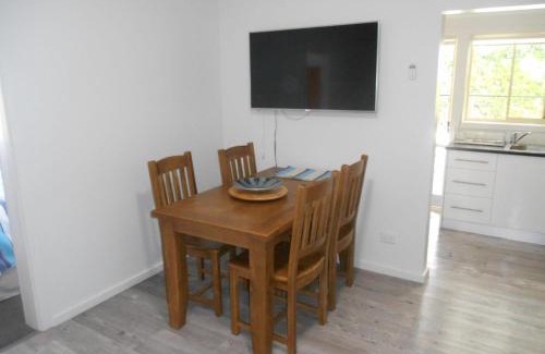 Port Vincent Apartment | Blue Line Retreat - Unit 3