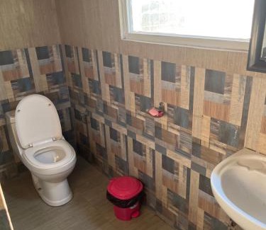 Naukuchiyatal Hotel | Blue Lotus Resort