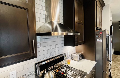 Madison House | Blue Ridge Home - Featuring 4 King Beds & 1 Queen Bed - Comfort/Luxury Awaits