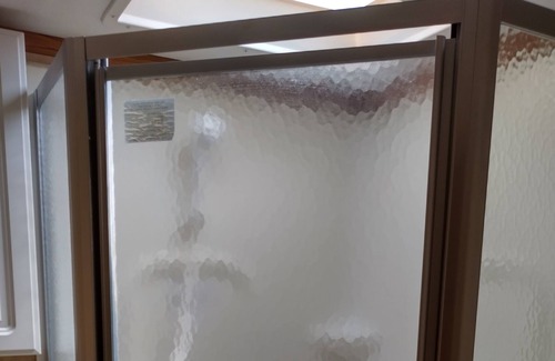 Ronda Cottage | Blue Ridge Mountain Wine Country Tiny House Village