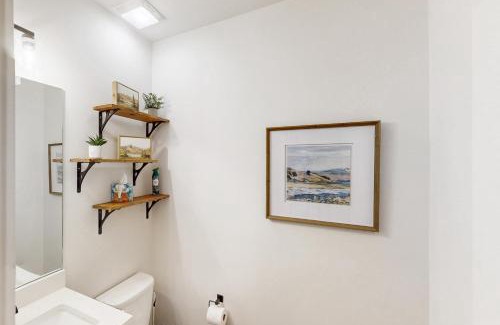 Bozeman House | Blue Skies Over Butler Creek