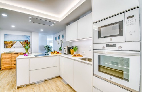 Alcudia Apartment | Blue Sky apartment with sea views in Alcudia