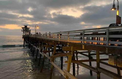 San Clemente Apartment | Blue Whale Inn Pet and Kid Friendly Unit C