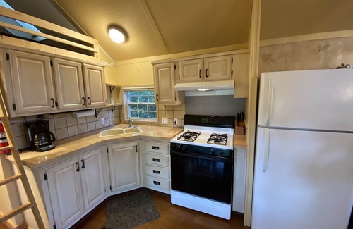 Adams County House | Bluebelle Tiny House in the 'Hundred Acre Woods'!