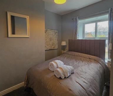 Ainley Top Apartment | BlueBells at Plover Cottage Lindley