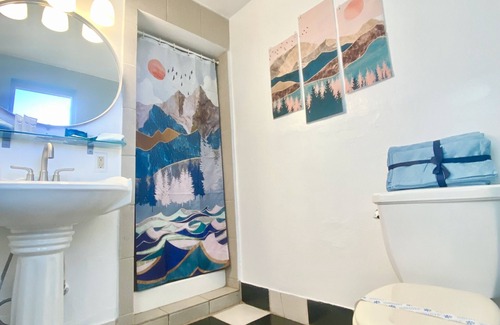 South Lake Tahoe Hotel | Bluebird Day Inn & Suites