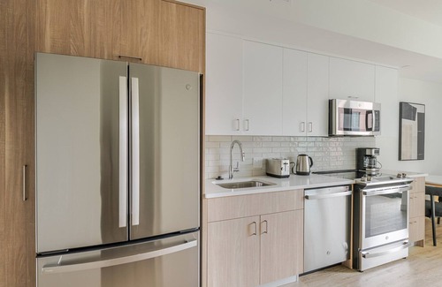 South of Washington Apartment | Blueground | South of Washington, fitness, nr Boston Common