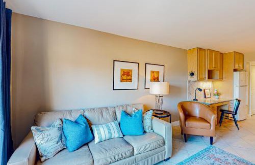 South Beach Hotel | Bluff Villas 1799