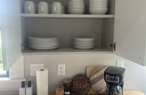 Dubuque House | Blufftop Charmer above Downtown Dubuque. 3 bedrooms. Walkable to Downtown.