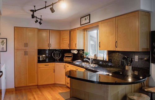 Berrien Springs House | Bluffview River Home for Large Families