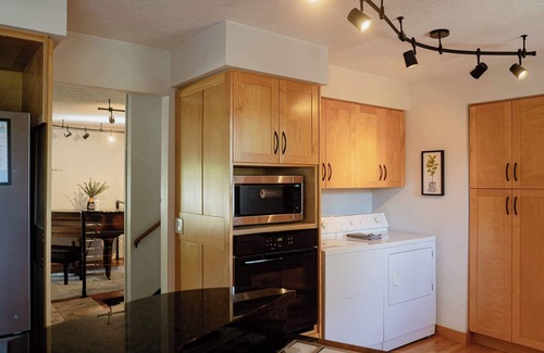 Berrien Springs House | Bluffview River Home for Large Families