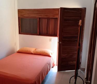 Coacoyul House | BM Zihua Casa de Huéspedes