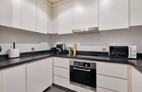 Al Olaya District Apartment | bnbme | Damac Resi (1 Bedroom)