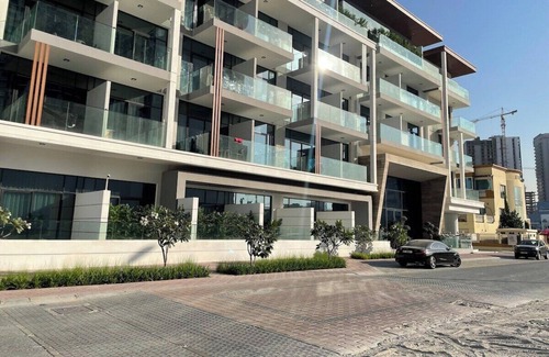 Jumeirah Village Circle Apartment | bnbme | Luxury Apt with Jacuzzi | JVC | Near Circle Mall