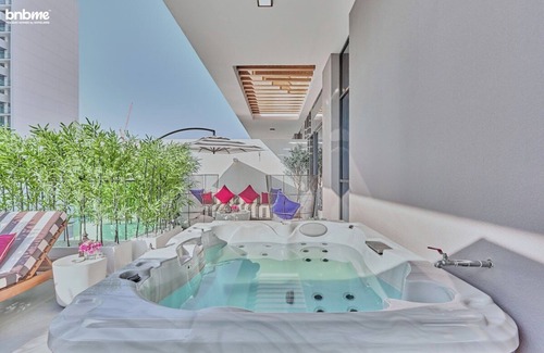 Jumeirah Village Circle Apartment | bnbme | Luxury Apt with Jacuzzi | JVC | Near Circle Mall